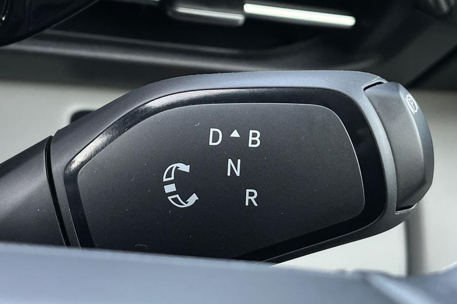 Ford Explorer Photo autoimg-2450c39f135de8a20336781f6c43a65b3f7eef80.jpg