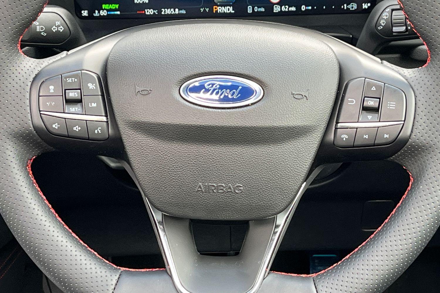 Ford KUGA Photo 11