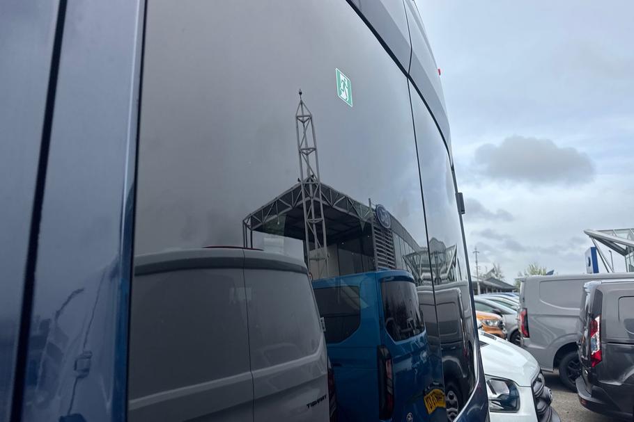 Used Ford TRANSIT YR25EWC 26