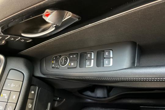Kia Sorento Photo autoimg-2453fa58ed7a3df302cab86b3d3533982c66c5d3.jpg