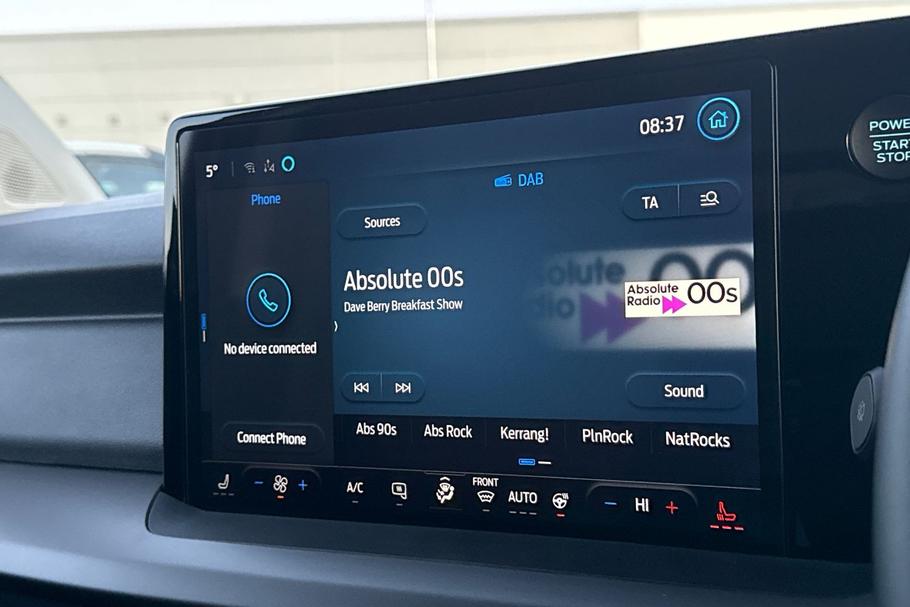 Used Ford E-TRANSIT COURIER 18