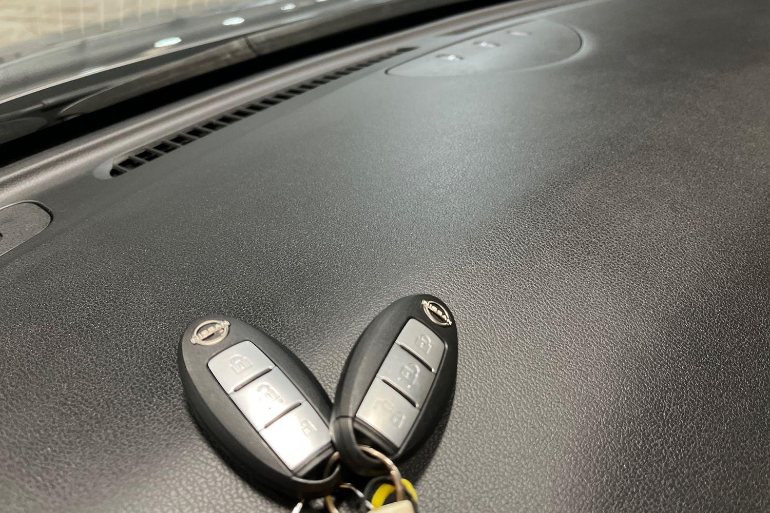Nissan LEAF Photo 21