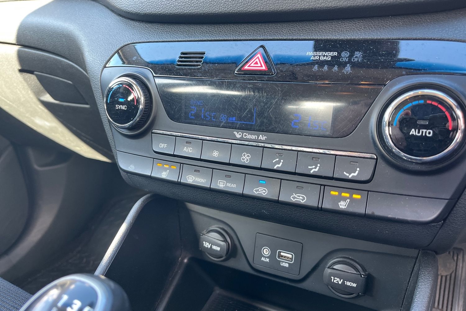 Hyundai TUCSON Photo 36