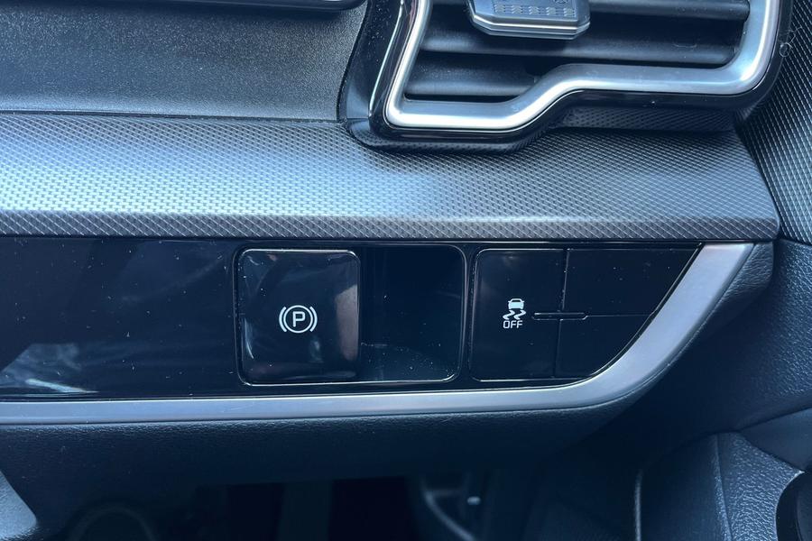 Kia SPORTAGE Photo autoimg-245726892651f213e143f61fe3ffe7f4d1363812.jpg