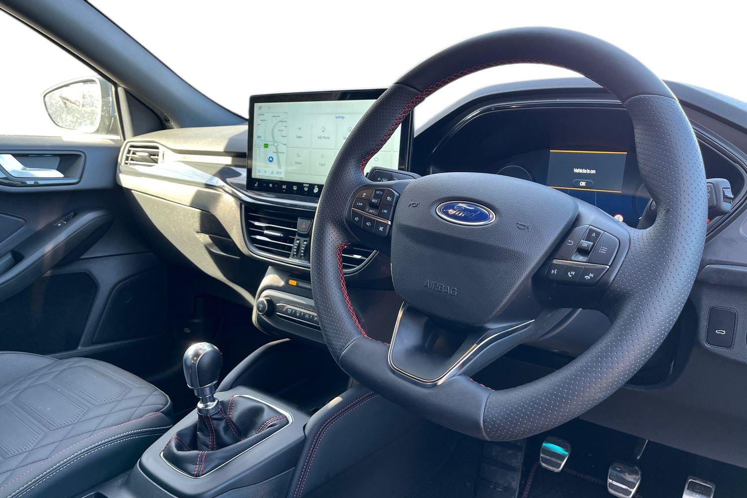 Ford Focus Photo 8