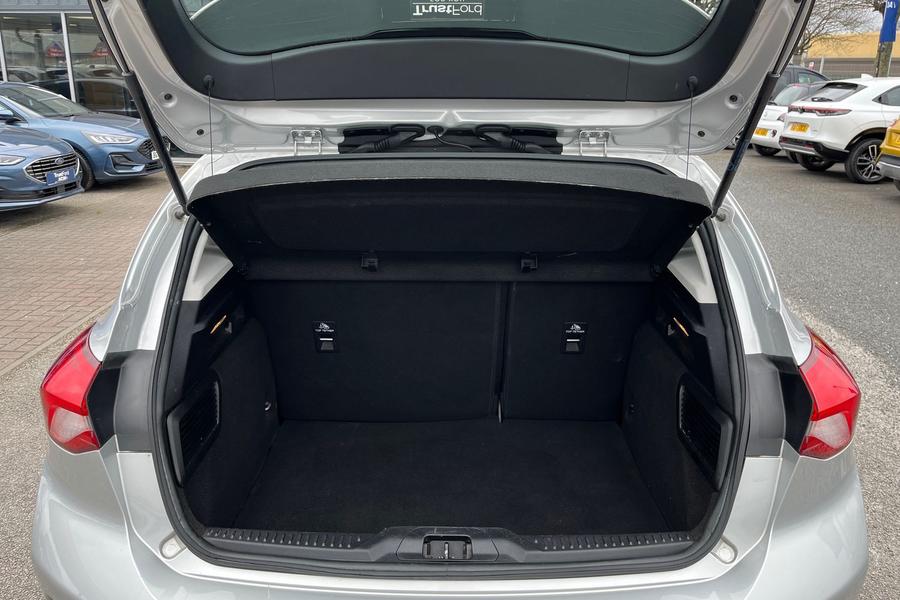 Ford Focus Photo autoimg-246320cbf611530d31508c0f84962b5cf49e051d.jpg