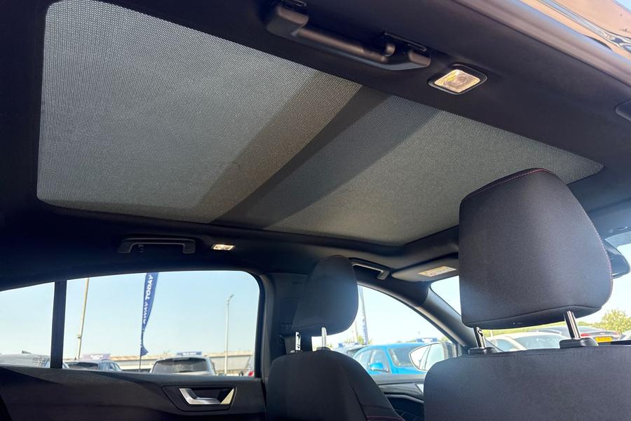Ford FOCUS Photo autoimg-246333bc647e1c6973848e737b3b4645ea4fdd8c.jpg