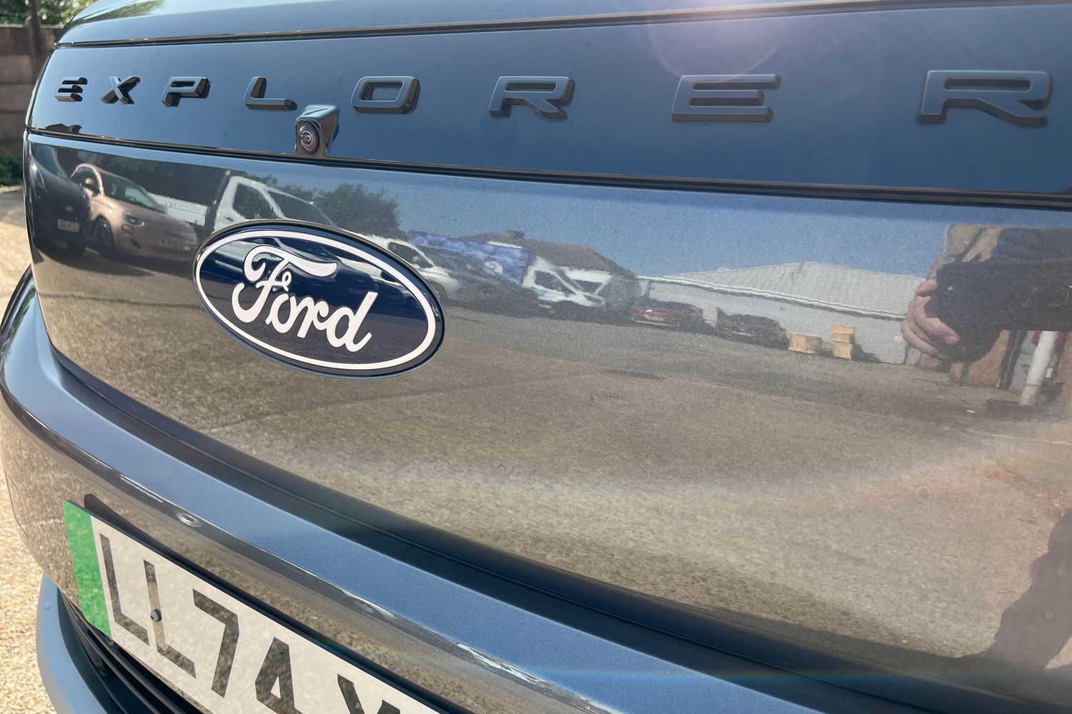 Ford Explorer Photo 36