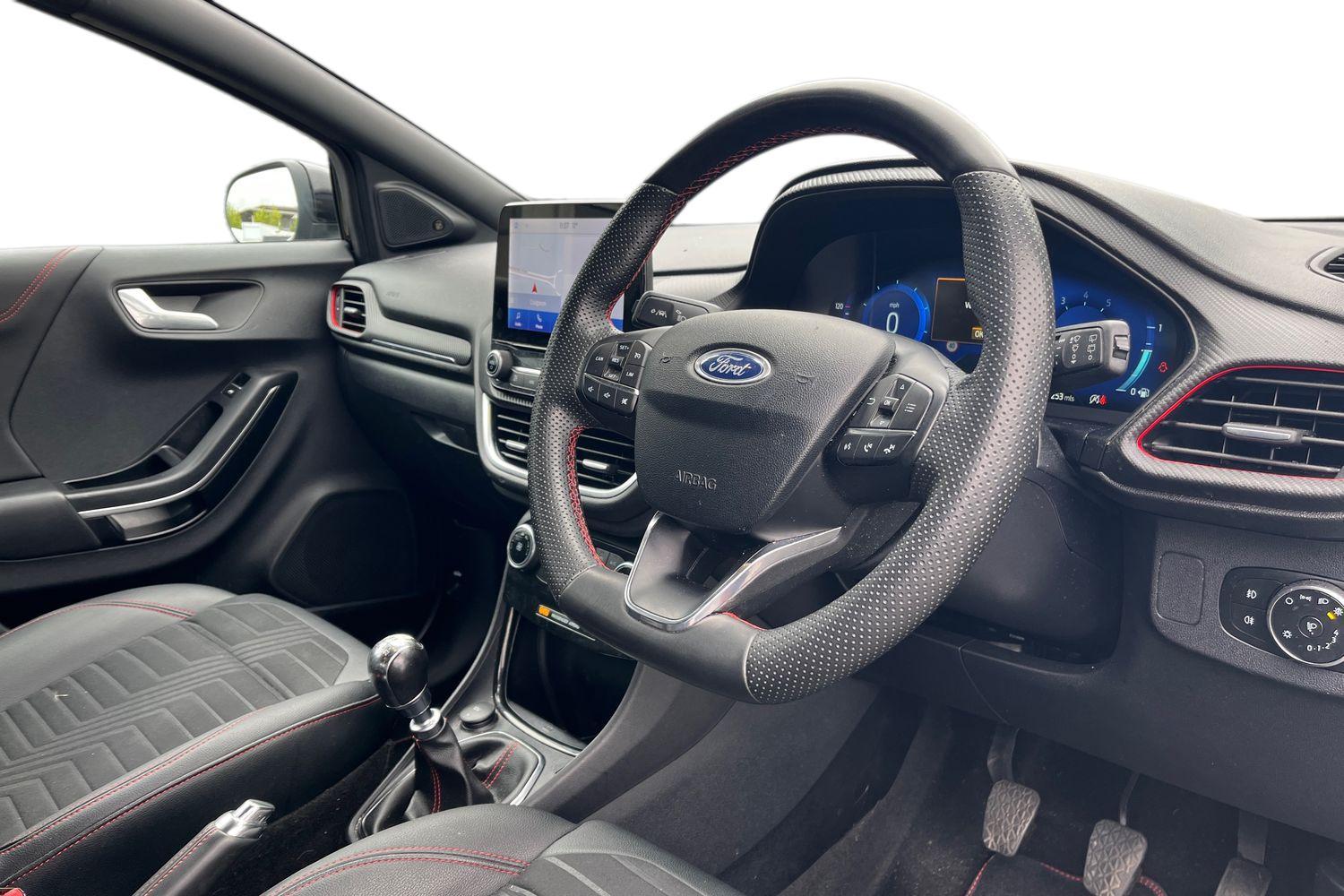 Ford PUMA Photo 8