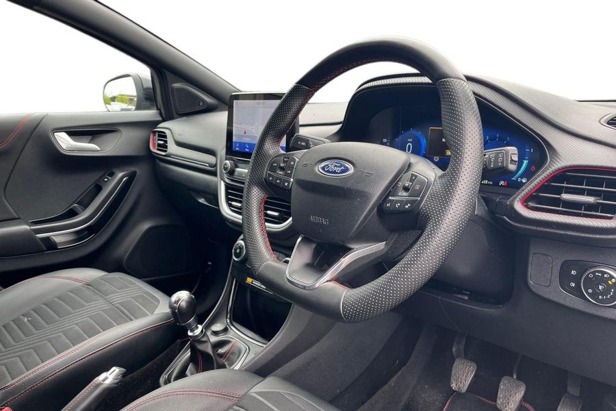 Ford PUMA Photo autoimg-2467b5c843b9bbbf25fc5582b3523ea4744acf74.jpg
