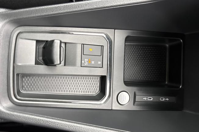VOLKSWAGEN Caddy Maxi Photo 32