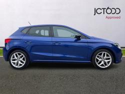 SEAT Ibiza Photo 4
