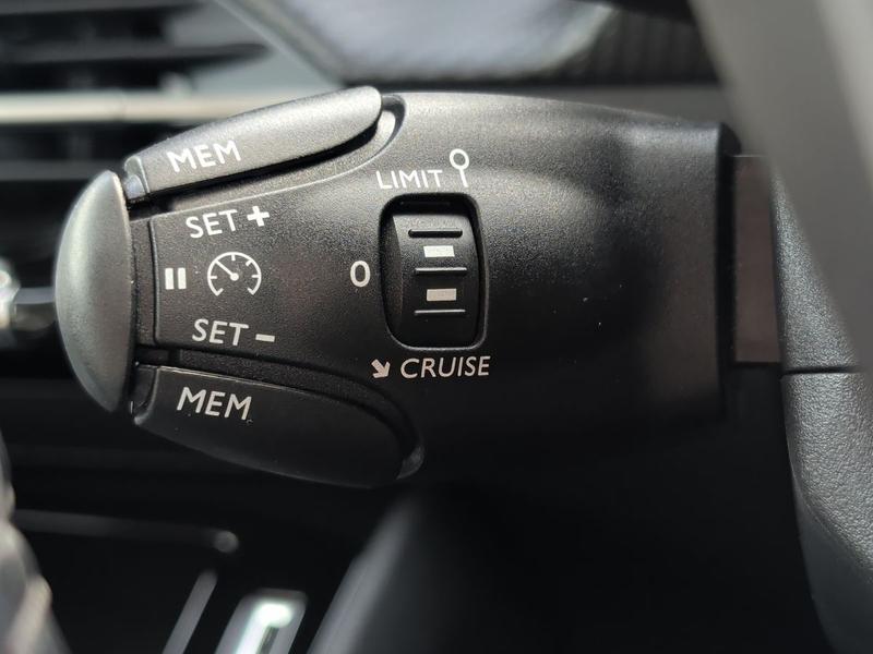 Used Peugeot 208 ET23JYV 47