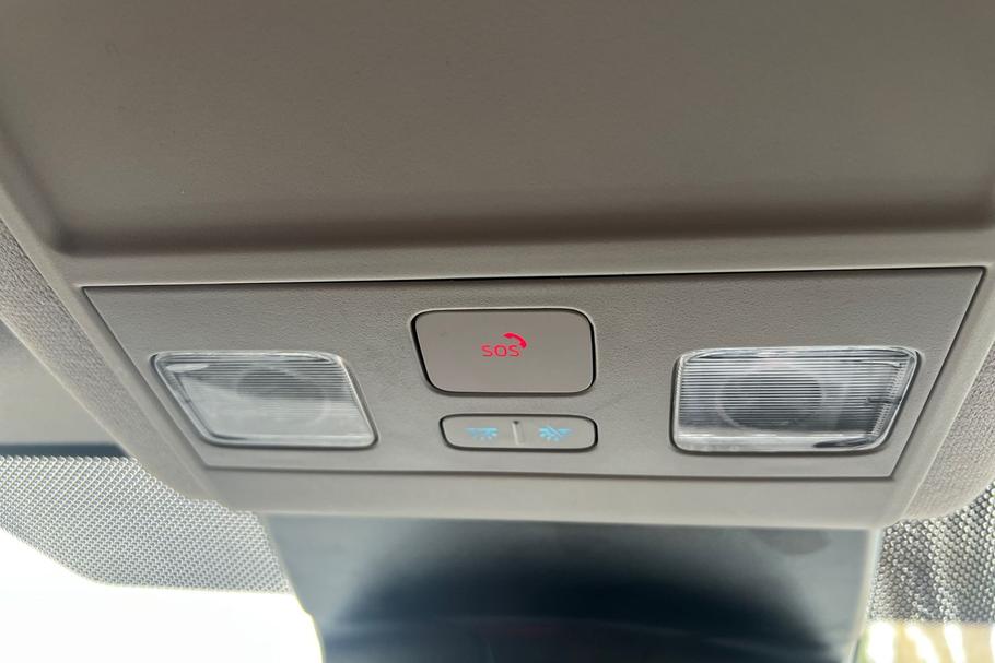 Used Ford E-TRANSIT CUSTOM MJ75WKO 30