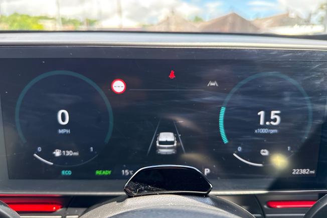 HYUNDAI Kona Photo 15