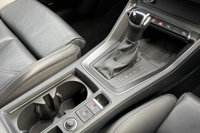 AUDI Q3 Photo 37