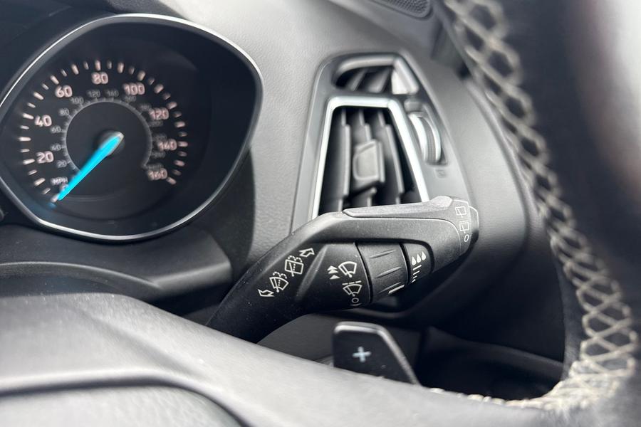 Ford KUGA Photo autoimg-247dbd26d8b57c437e78551c8244fba9745b9183.jpg