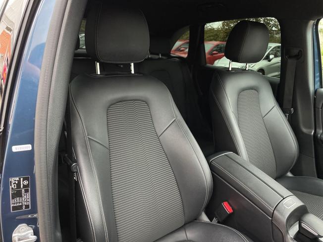 MERCEDES-BENZ B Class Photo 28