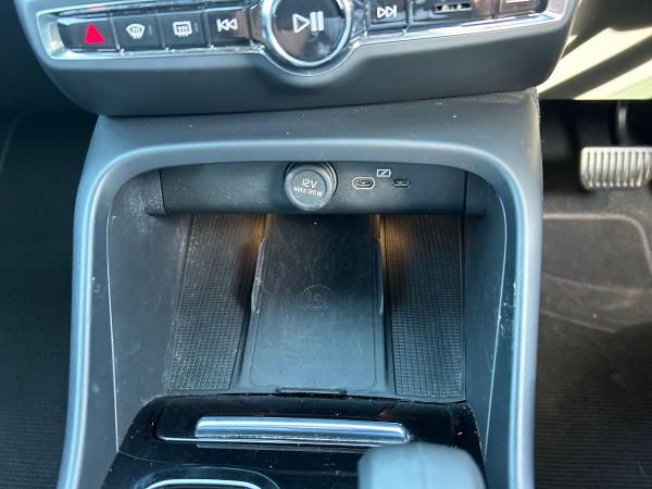 Volvo XC40 Photo autoimg-24826edf8460709f7c28e29b5eee85e8a9efa9d5.jpg