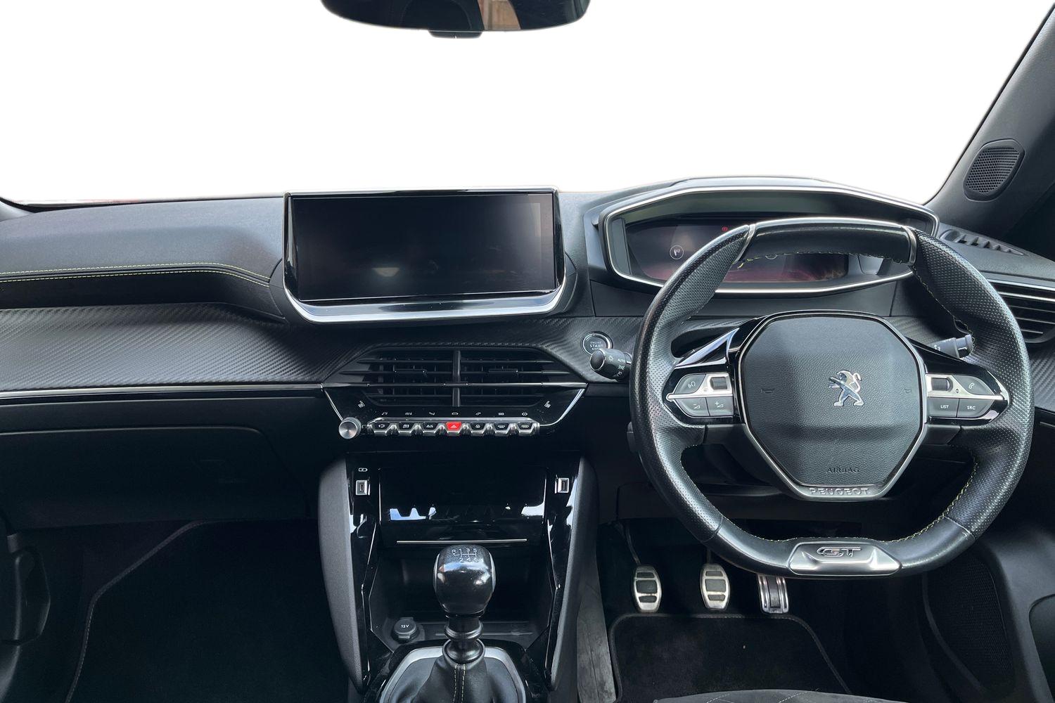 Peugeot 2008 Photo 9