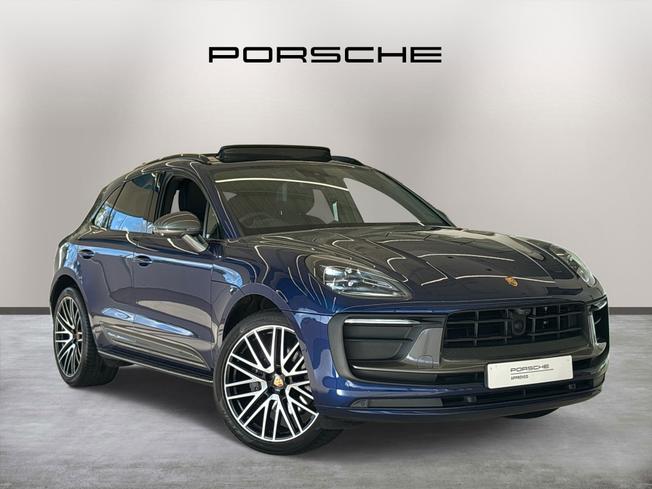 PORSCHE Macan Photo 1