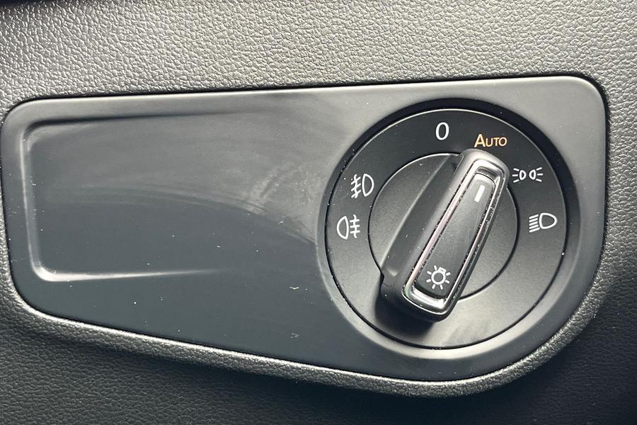 Volkswagen TIGUAN Photo autoimg-2488fbae29555e96f8582f9658b2c82d263e33fc.jpg