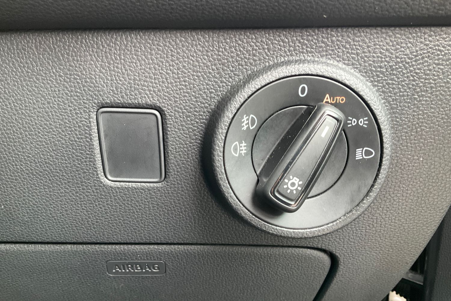 SEAT ATECA Photo 32
