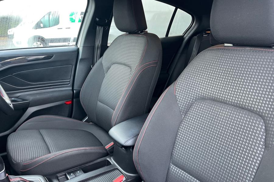 Ford Focus Photo autoimg-248bf39f5f94979ba0846e589b40e937d1a27ece.jpg