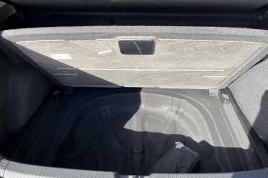 Volkswagen Golf Photo autoimg-24925518c27509313b77f06d7f0b679abb7a9d8b.jpg