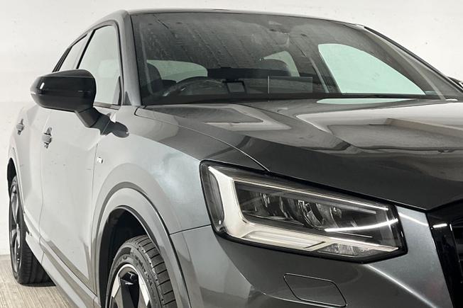 AUDI Q2 Photo 38