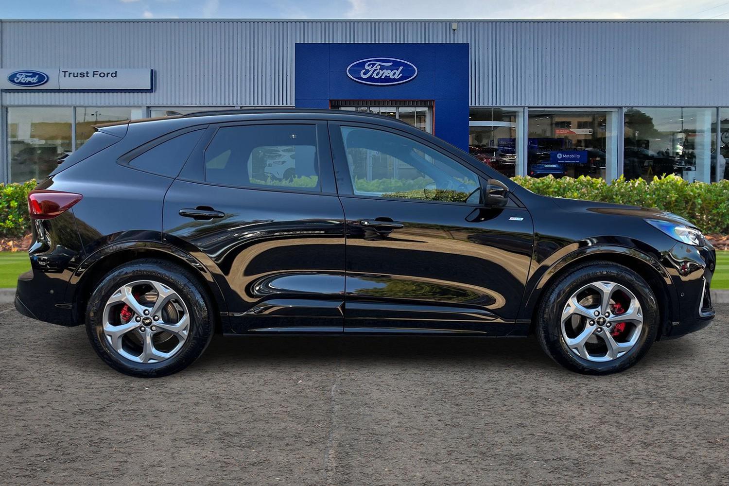 Ford KUGA Photo 2