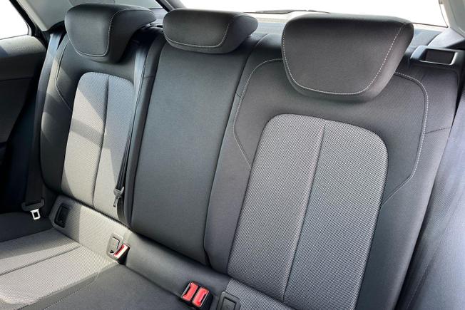 AUDI Q2 Photo 9