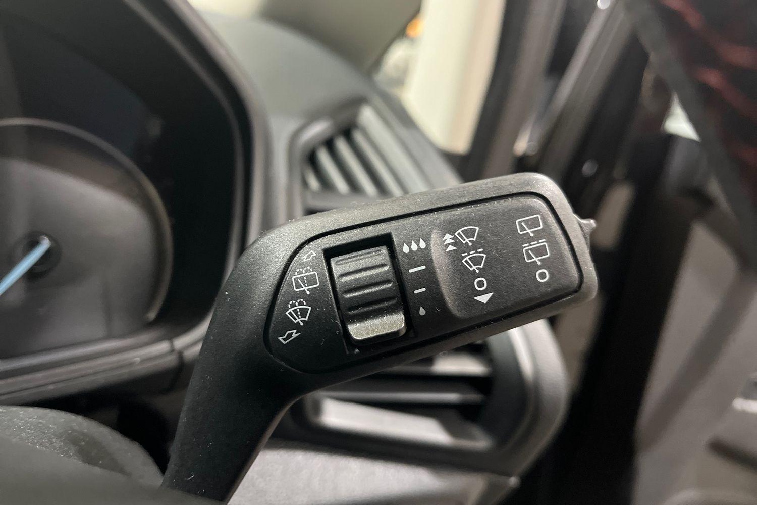 Ford ECOSPORT Photo 14