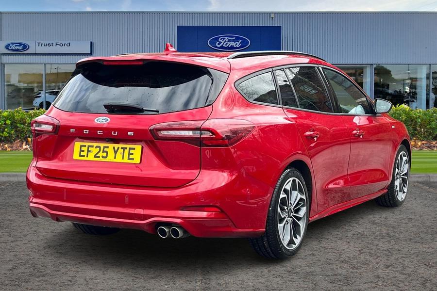 Ford Focus Photo autoimg-24995a41d4e26b2e06014838f88d7f332bcf5ad6.jpg