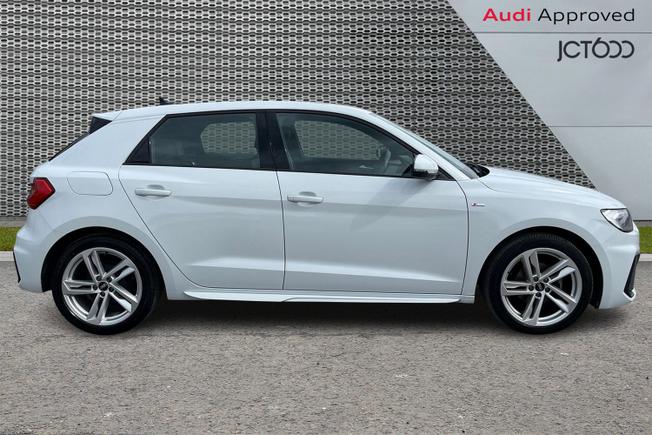 AUDI A1 Photo 4