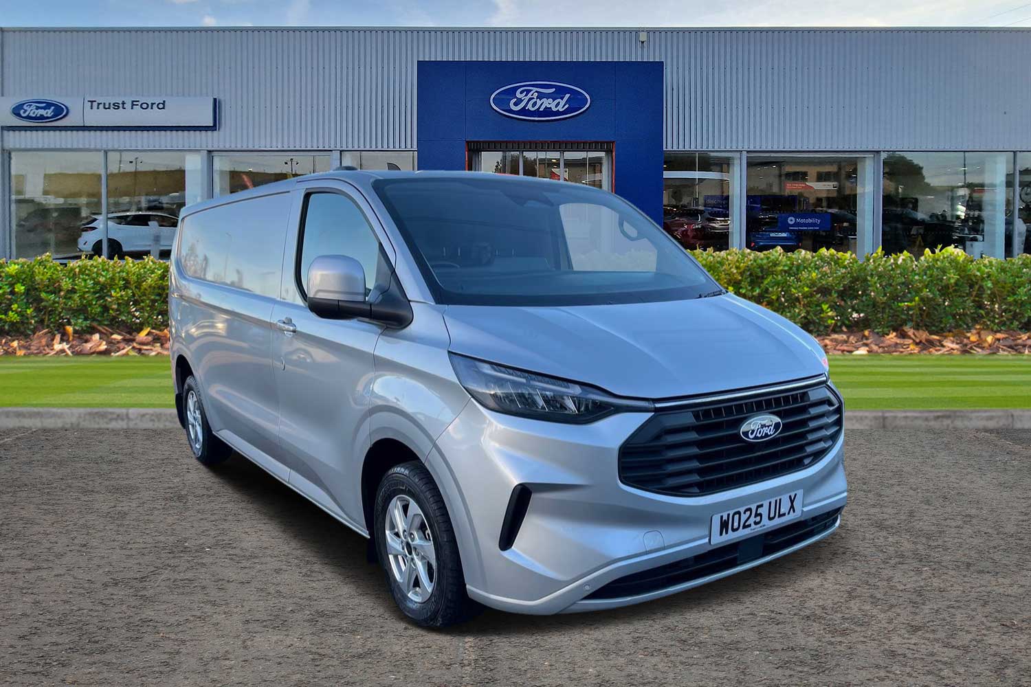 2025 Ford Transit Custom 2.0TDCi 280 L2H1 Limited Panel Van 1996cc