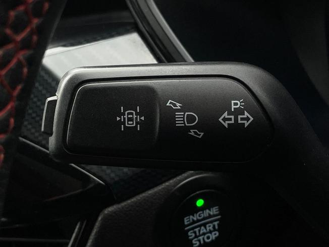 FORD Kuga Photo 42
