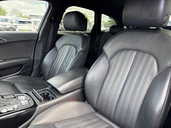 AUDI A6 Avant Photo 24