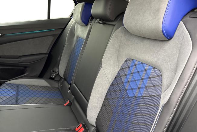 VOLKSWAGEN Golf Photo 9
