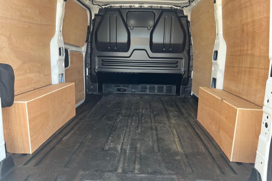 Ford E-TRANSIT CUSTOM Photo autoimg-24a3df67a6021caaae7f8586b41ff422f59c2980.jpg