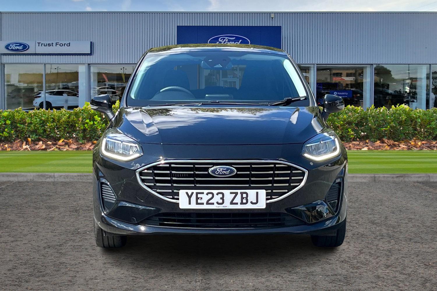 Ford FIESTA Photo 5