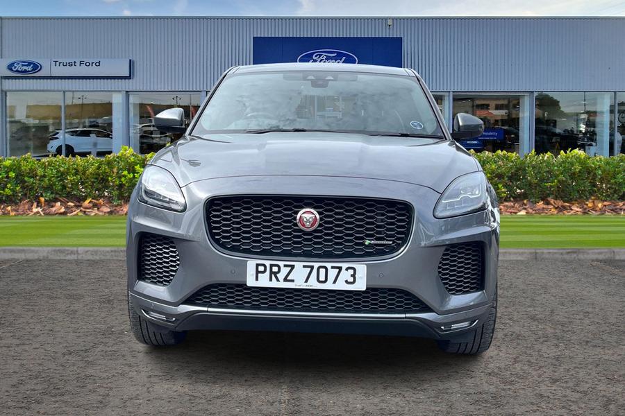 Jaguar E-PACE Photo autoimg-24aab53553ae3d713f38cbc7f293cd965385afde.jpg