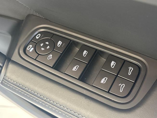 PORSCHE Cayenne Photo 33