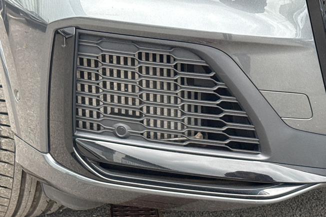 Audi SQ7 Photo 21