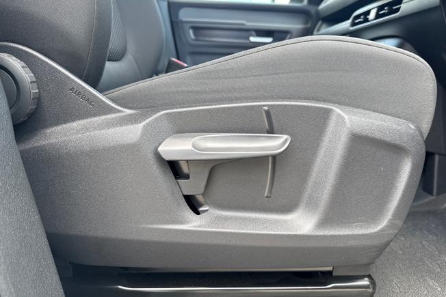 Volkswagen ID. BUZZ Photo 38
