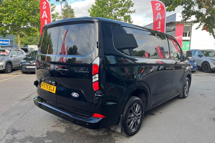 Used Ford TRANSIT CUSTOM FG75ELX 35