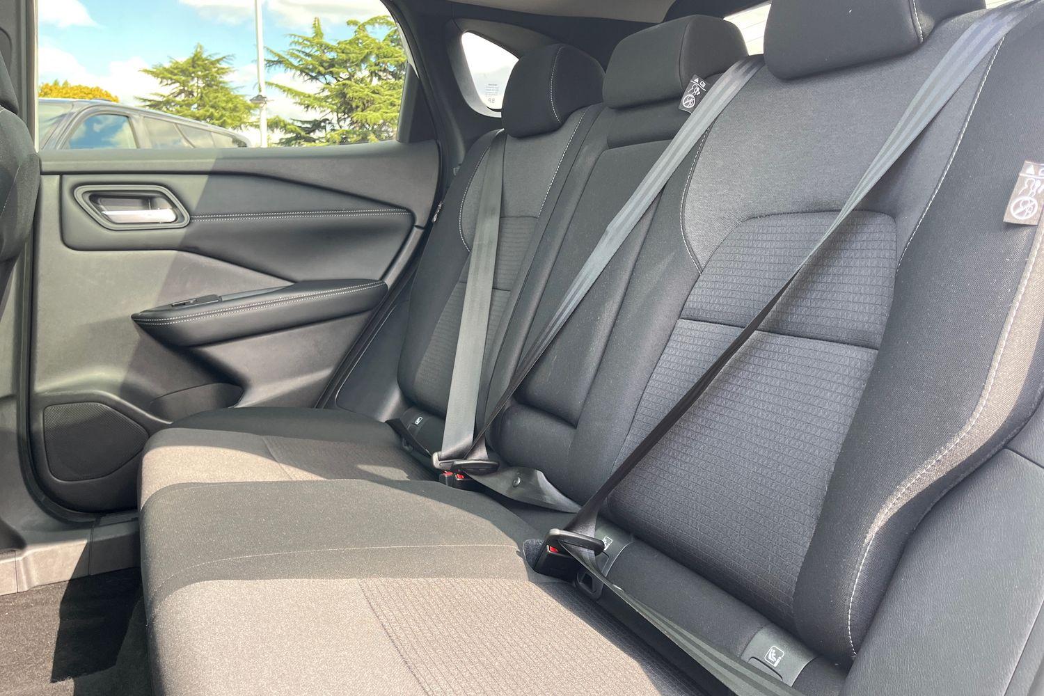 Nissan QASHQAI Photo 19