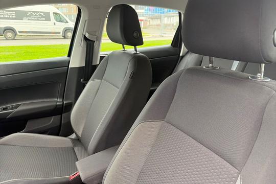 Volkswagen Polo Photo autoimg-24bcaa4c25d814fcf92adcf465de6c5568a712a5.jpg