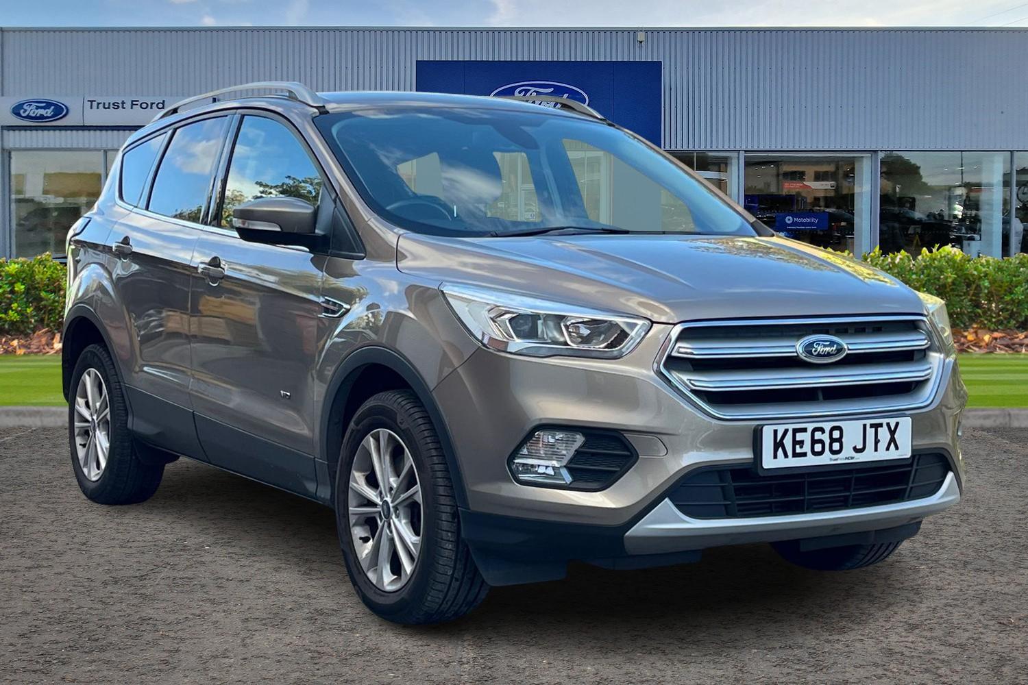 Ford KUGA Photo 0