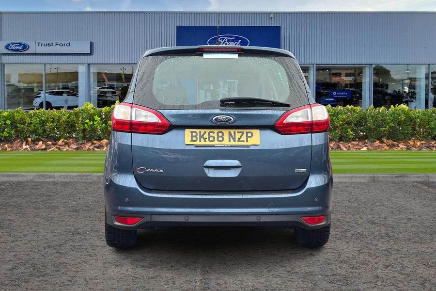 Ford GRAND C-MAX Photo autoimg-24bf842c9ae70e14663057892ac98af9b96969ec.jpg